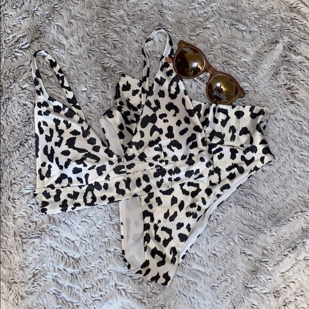 Aerie Swim Set